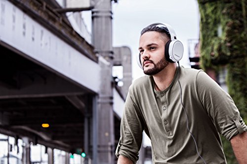 SteelSeries Arctis 3 - All-Platform Gaming Headset - für PC, PlayStation 5, PS4, Xbox One, Nintendo Switch, VR, Android und iOS - Weiß Bild 5