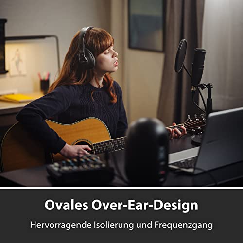 AKG K371 Studio-Kopfhörer, geschlossener Over-Ear-Kopfhörer für professionelle Anwendungen, leicht und faltbar mit 8-Positionen-Scharnieren, hochwertig isolierende Ohrpolster - Schwarz Bild 3