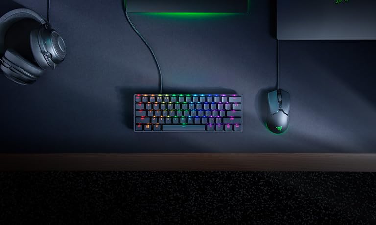 Razer Huntsman Mini 60% Gaming Tastatur: schnellste Tastaturschalter Aller Zeiten - Lineare optische Schalter - Chroma-RGB-Beleuchtung - PBT-Tastenkappen - Onboard-Speicher - Klassisches Schwarz Bild 7