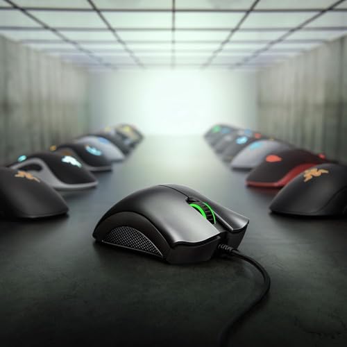 Razer DeathAdder Essential (2021) - Kabelgebundene Gaming-Maus mit Optischem Sensor mit 6400 DPI (5 programmierbare Tasten, Ergonomischer Formfaktor, 10 Millionen Klicks Lebensdauer) Weiß Bild 4
