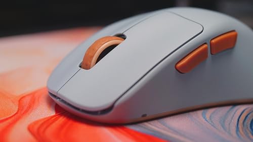 CHERRY XTRFY M64 Wireless, Ultraleichte Kabellose Gaming-Maus, 2,4 GHz Funk, Optimiert für esports, Ergonomische Form mit Besonders Niedriger Front, Blau Bild 3