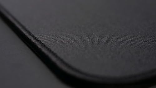 CHERRY XTRFY GP5, Gaming-Mauspad aus Stoff in XL (920 x 400 x 3 mm), Glattes Speed-Pad für Präzision, Vernähte Kanten, Rutschfest, Maschinenwaschbar, Schwarz Bild 6