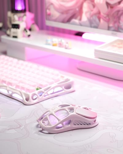 GravaStar Mercury M1 Pro Wireless Gaming Maus, Leichtes Magnesium Gaming Mouse, 26.000 DPI, PAW3395DM, 5 Programmierbare Tasten, 2.4GHz/BT/Kabel(Farbverlauf Rosa) Bild 2