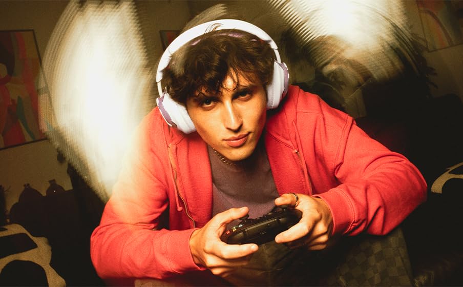 JBL Quantum 650 Kabelloses Bluetooth-Gaming-Headset mit JBL Quantum Raumsound, Noise-Cancelling-Mikrofon, USB-C-Kabel, 45-Stunden-Akku, austauschbaren Teilen & Multi-Plattform-Kompatibilität, Lila Bild 5