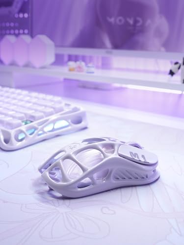 GravaStar Mercury M1 Pro Gaming-Maus, Leichte Magnesiumlegierung, 26.000 DPI, PAW3395DM Sensor, 5 programmierbare Tasten, Kabel/2.4G/BT, Bis zu 200 Std. Akku-Lila Bild 2