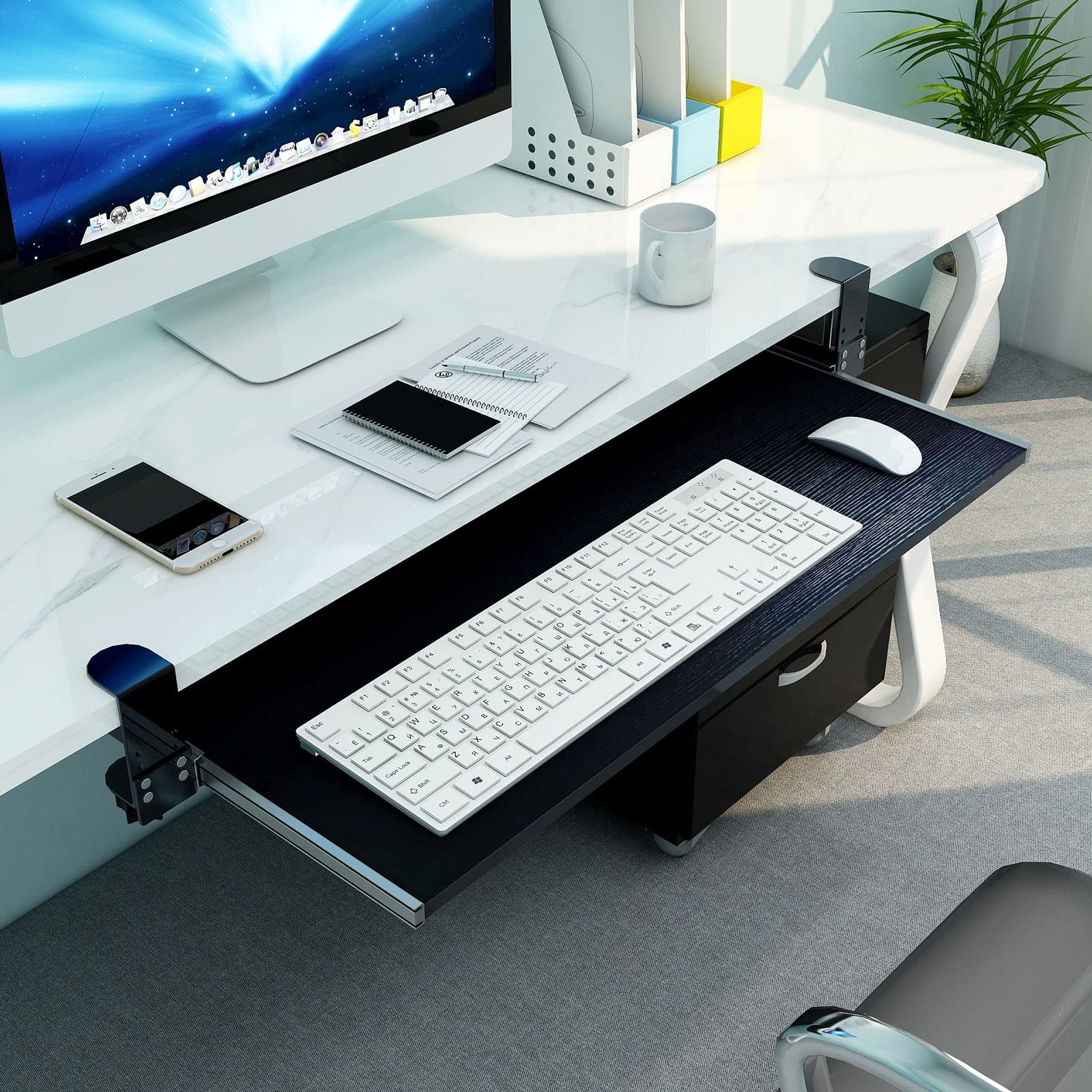 Ergonomische, verstellbare Tastaturablage mit Klemme, Untertischaufbewahrung für Maus und Tastatur, erweiterbare Schreibtischverlängerung für Heimbüro und Gaming-Arbeitsplatz, Organizer-Lösungen