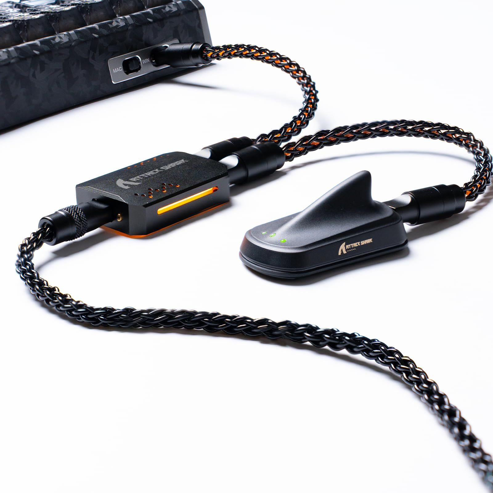 ATTACK SHARK C07PRO 8 KHz 2-in-1 Typc C Gaming-Tastaturkabel, RGB-Beleuchtung, Braided Dual-USB-C-Ladekabel aus Single Crystal Copper, CNC 6063-Aluminium, für Mäuse/PC/MacBook/Gamer, 1,56m(Schwarz)