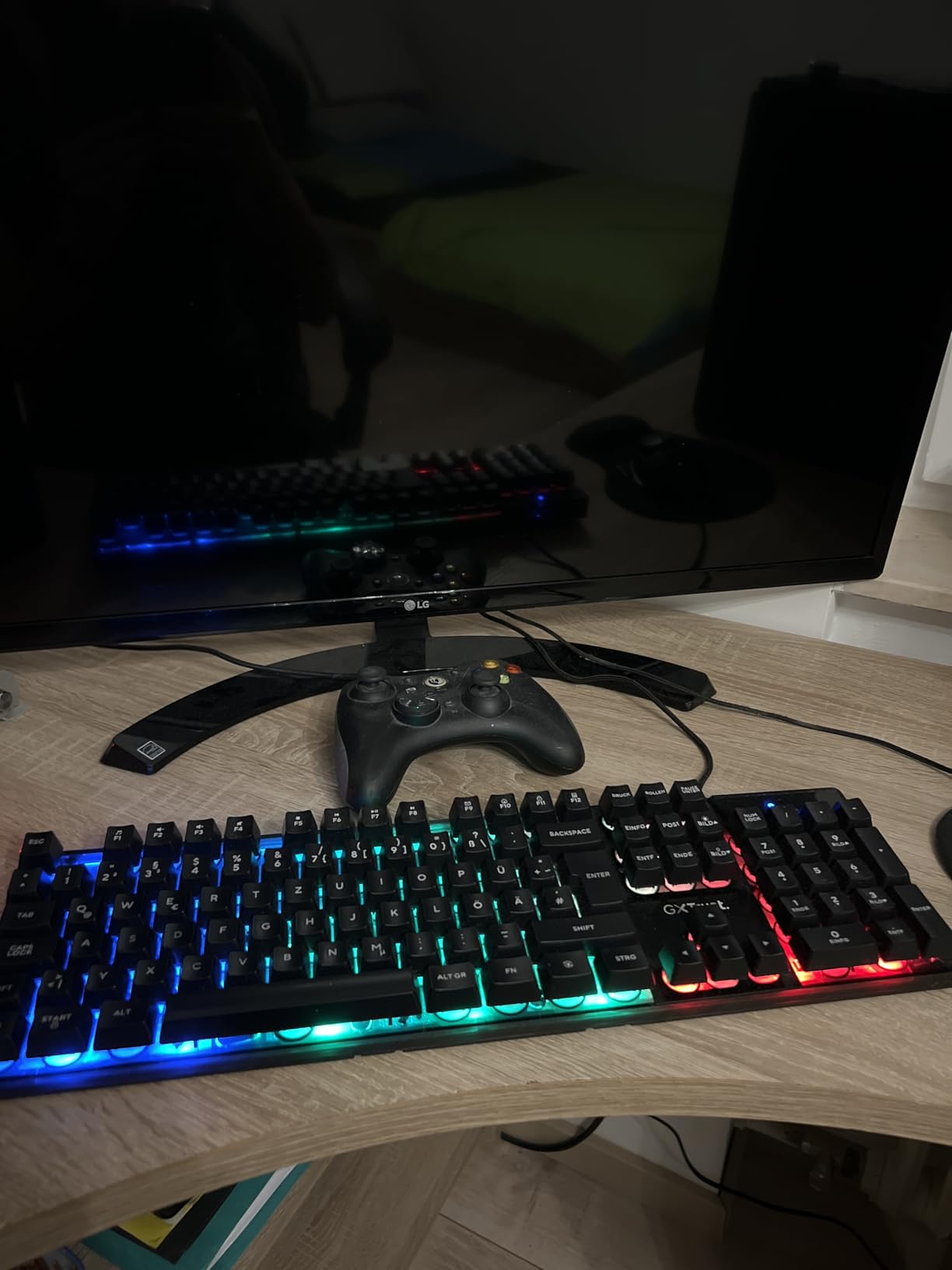 Nici Leavs Foto