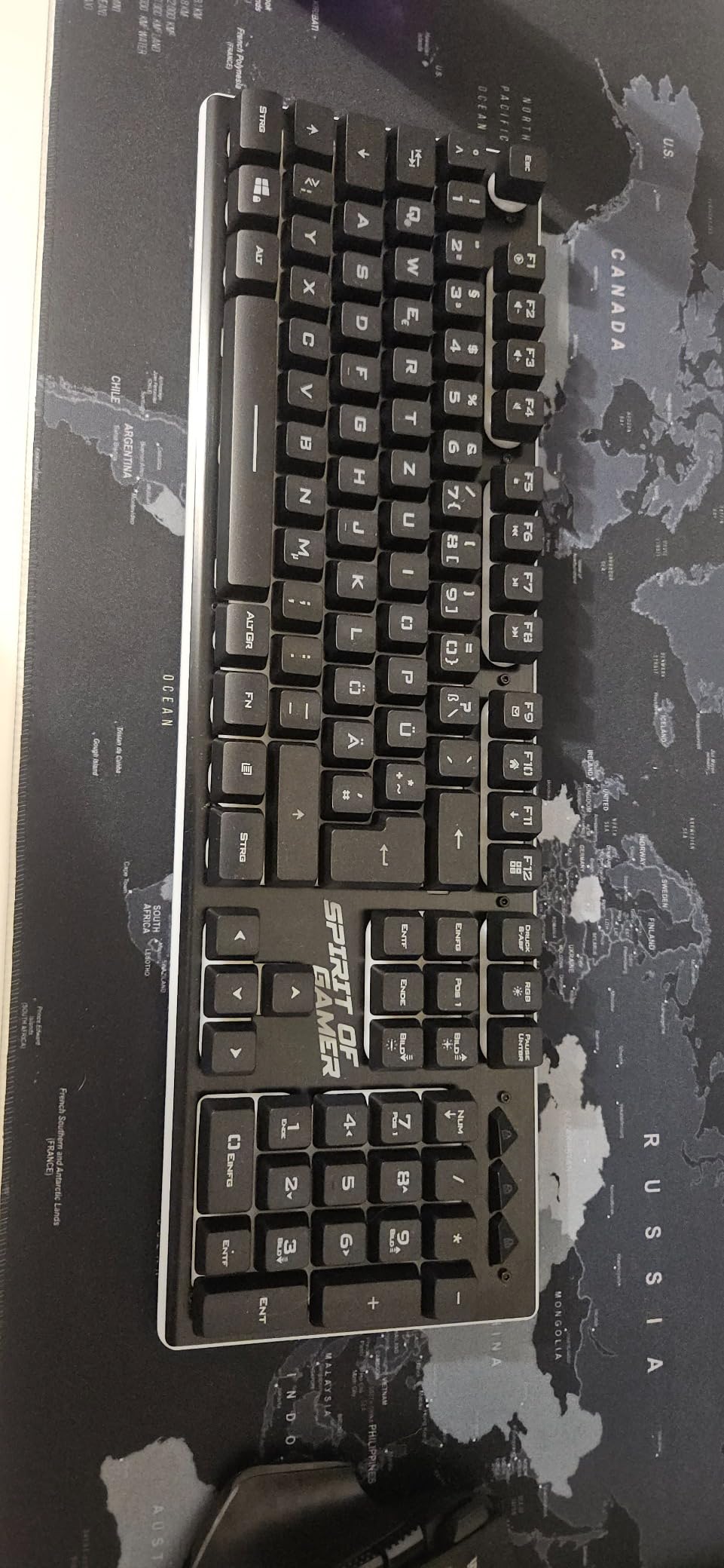 Titan Foto